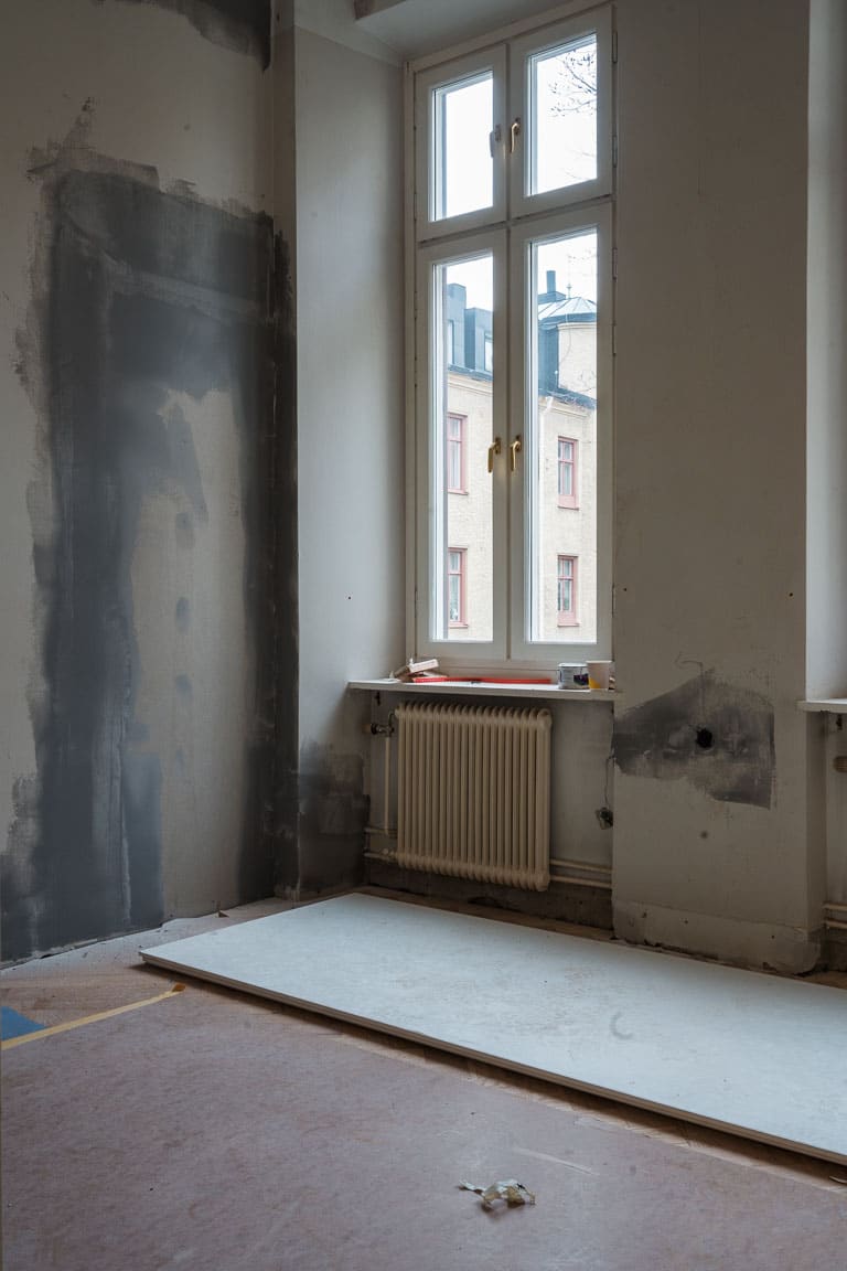 Renovering våning med tidstypiska detaljer på Strandvägen, Stockholm