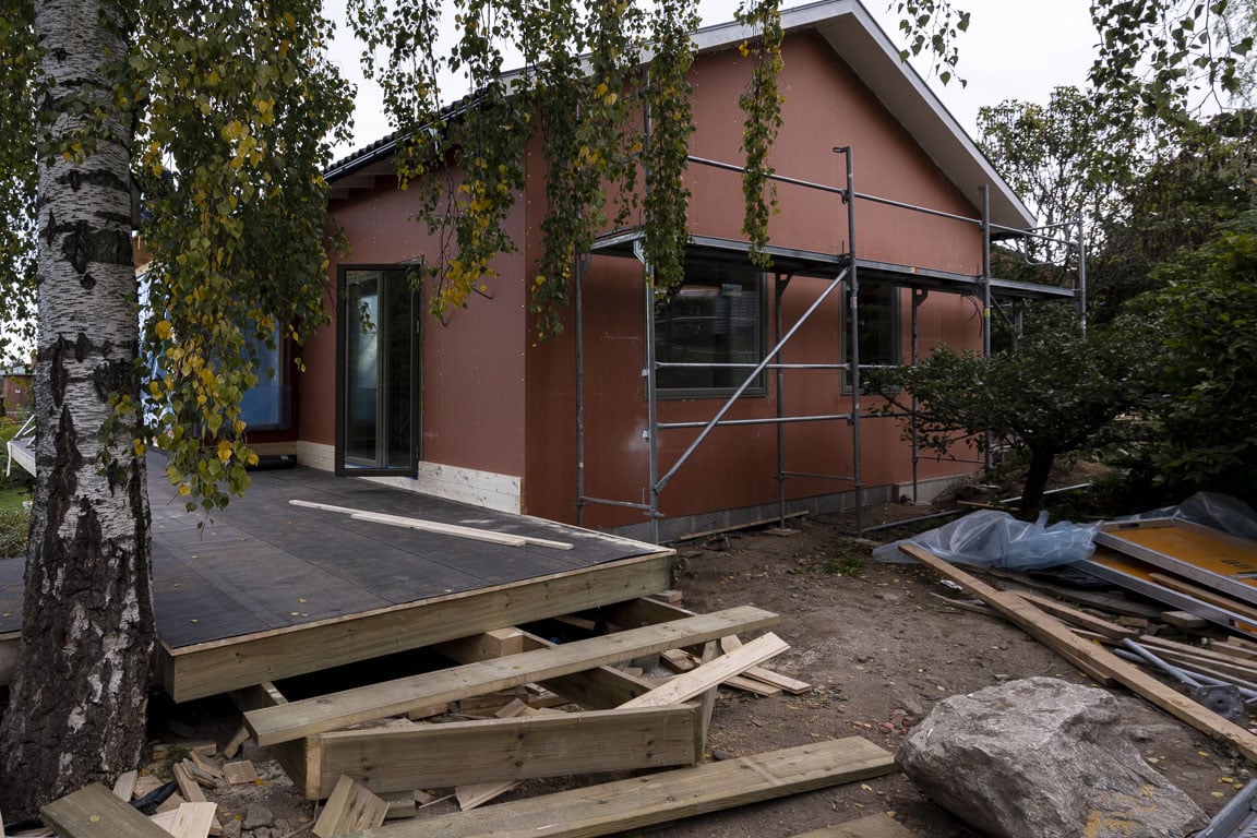 Tillbyggnad, renovering och putsning av fasad på villa Mälarhöjden, Stockholm