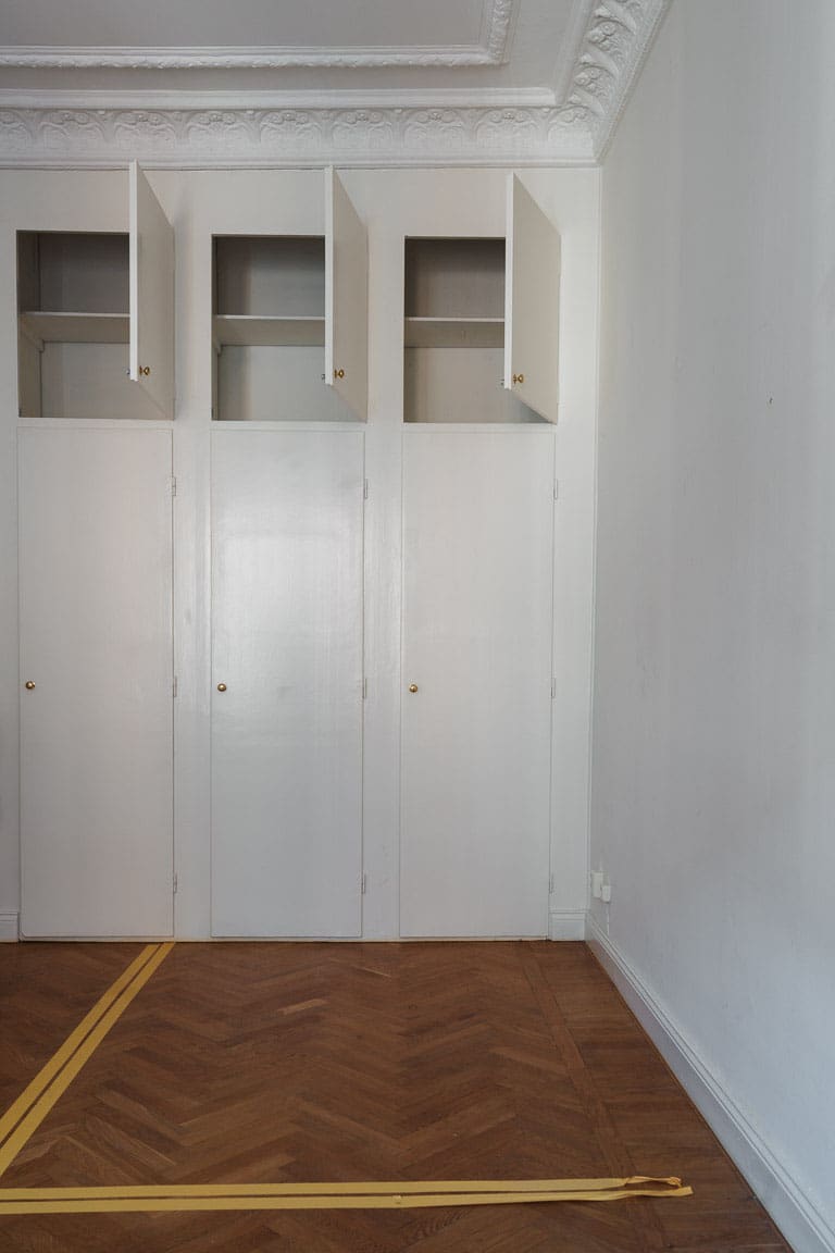 Bild på pågående totalrenovering av lägenhet på Östermalm